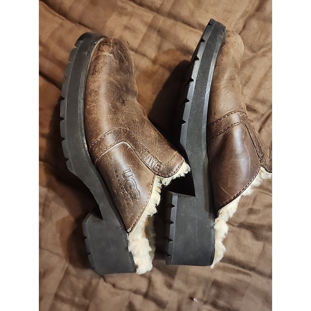UGG Brown Leather Slippers- size 8 - Picture 2 of 7